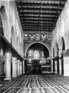 Interior Masjid Aqsa